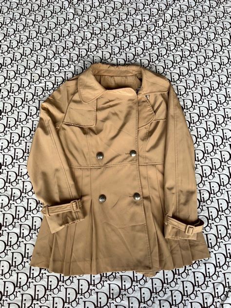 burberry buttons coat|Burberry replacement buttons.